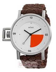 Часы наручные с круглым циферблатом, магазин Axcent of Scandinavia