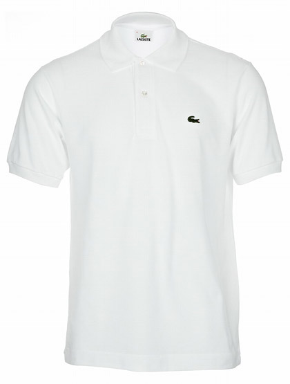 Такой вещью выбираю классическую футболку-поло Lacoste белого цвета.