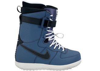  Сноубордические ботинки Nike в магазине Траектория