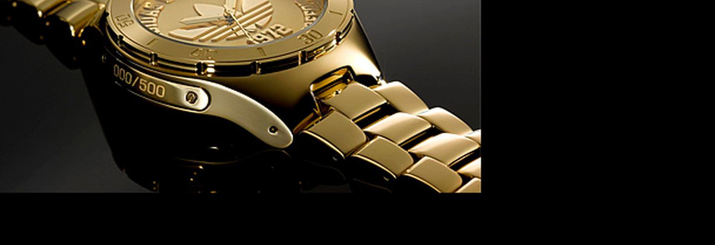 Часы в честь юбилея логотипа adidas Originals