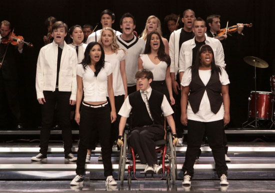 Герои сериала "Glee" появятся на большом экране