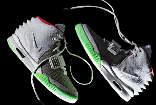 Кроссовки Nike и Канье Уэста