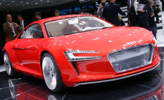 Электрический спорткар Audi E-Tron