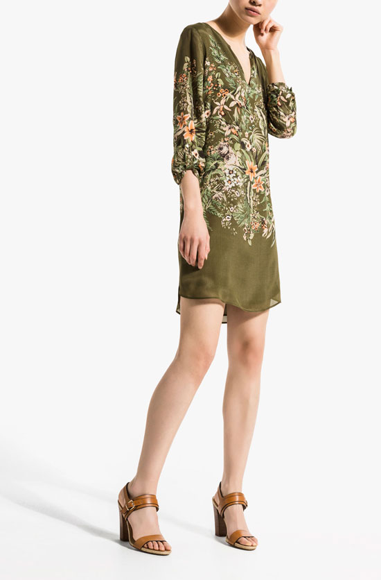 Платье с цветочным рисунком марки Massimo Dutti