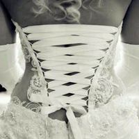 Как зашнуровать свадебное платье Практика: