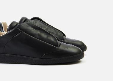  Марка Maison Margiela выпустила летнюю коллекцию мужской обуви