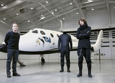  Дизайнеры Y-3 разработали одежду для полетов в космос на кораблях Virgin