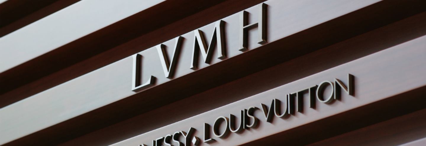Холдинг LVMH отказался сотрудничать с Amazon