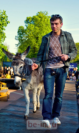 Дефиле в Ленинградском Зоопарке