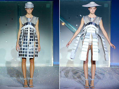 Hussein Chalayan Moving Dress