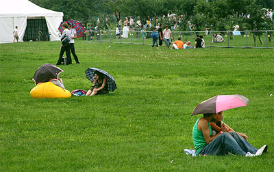 Пикник Афиши 2008. Мир большой, я маленькая Пикник Афиши 2008. Мир большой, я маленькая