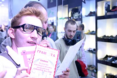 Новое направление авторских кед в магазине-клубе Converse Новое направление авторских кед в магазине-клубе Converse