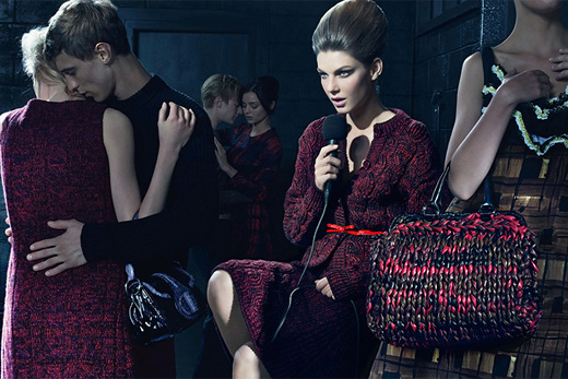 Prada. Осень-зима 2010-2011. Тенденции моды. Платья-свитера