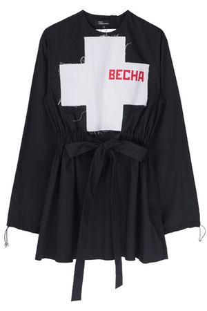 Платье мини черное с нашитым белым крестом Yulia Yefimtchuk+