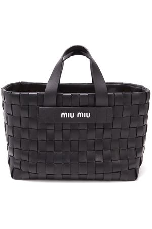Плетеная сумка из черной кожи Miu Miu