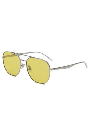 Солнцезащитные очки Ray-Ban