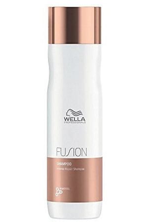 WELLA Интенсивно восстанавливающий шампунь для поврежденных волос Fusion