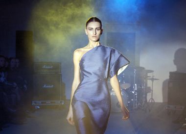  Фотографии с показа коллекции Vika Gazinskaya на Cycles & Seasons by Mastercard IV