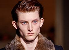  Коллекция Dries Van Noten: белый герцог