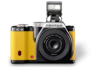  Catch the Look вместе с Pentax K01 – лёгким фотоаппаратом для лёгкой фотографии