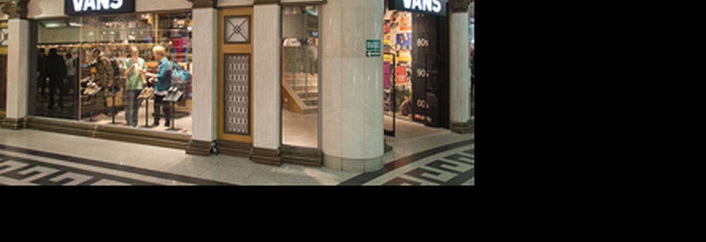 Открытие магазина Vans в Москве
