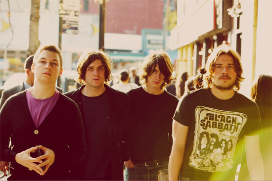 Звук подруг: Arctic Monkeys, Animal Collective, Tennis