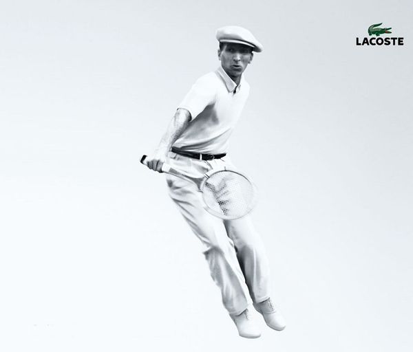 Рене Лакост в белом поло