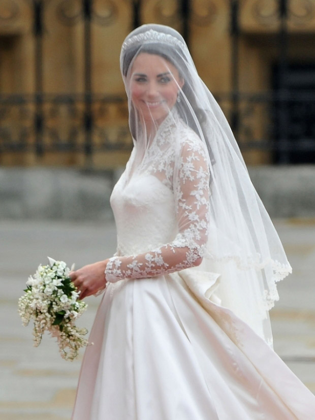 Kate Middleton or Grace Kelly? Свадебные платья Кейт Миддлтон и Грейс Келли
