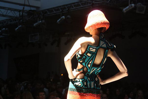 Маниш Арора (Manish Arora) на Aurora Fashion Week.