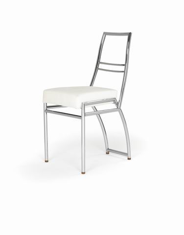 Стул. Дизайнер Эйлин Грей. Выставка в галерее дизайна bulthaup. Санкт-Петербург, лето 2012