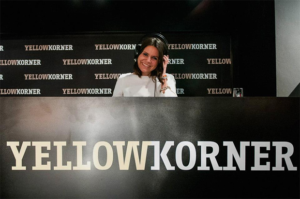 Наталья Туровникова на открытии галереи Yellow Korner в Санкт-Петербурге