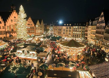 Рождественская ярмарка Night Market