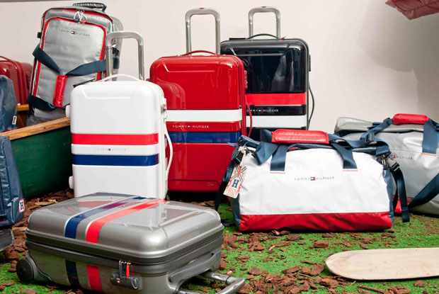 Коллекция весна-лето 2014 чемоданов Tommy Hilfiger
