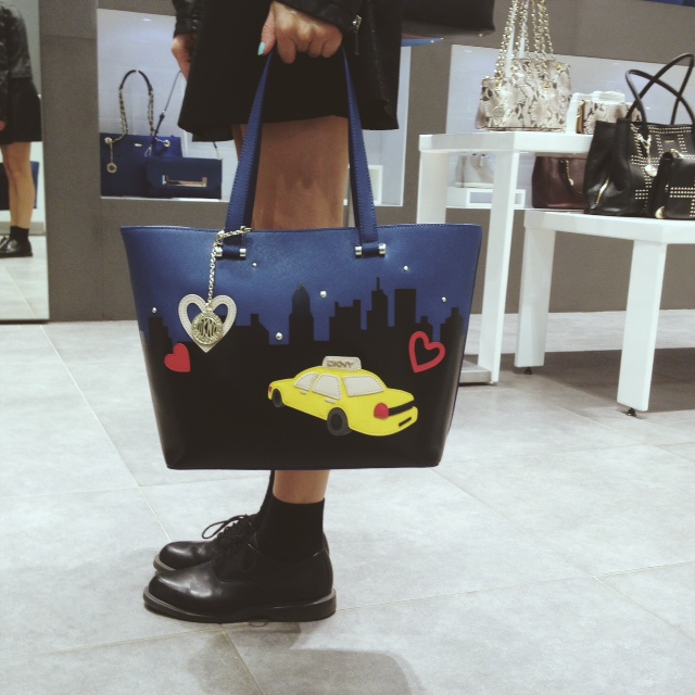 сумка DKNY