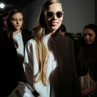 Показ Mango Backstage: