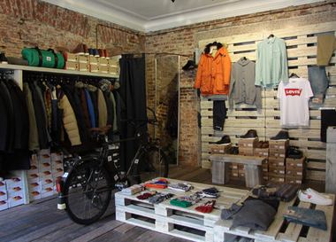  Открылся магазин мужской одежды Millionnaya 10 men's store