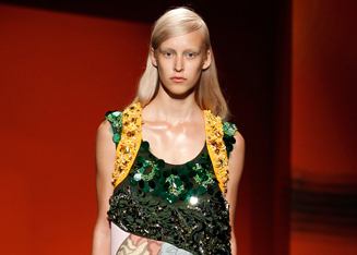  Летняя коллекция Prada отмечена наградой Designs Of The Year