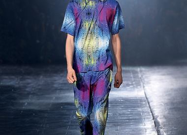 Lookbook:  Бунт против интернета в весенне-летней коллекции марки Y-3