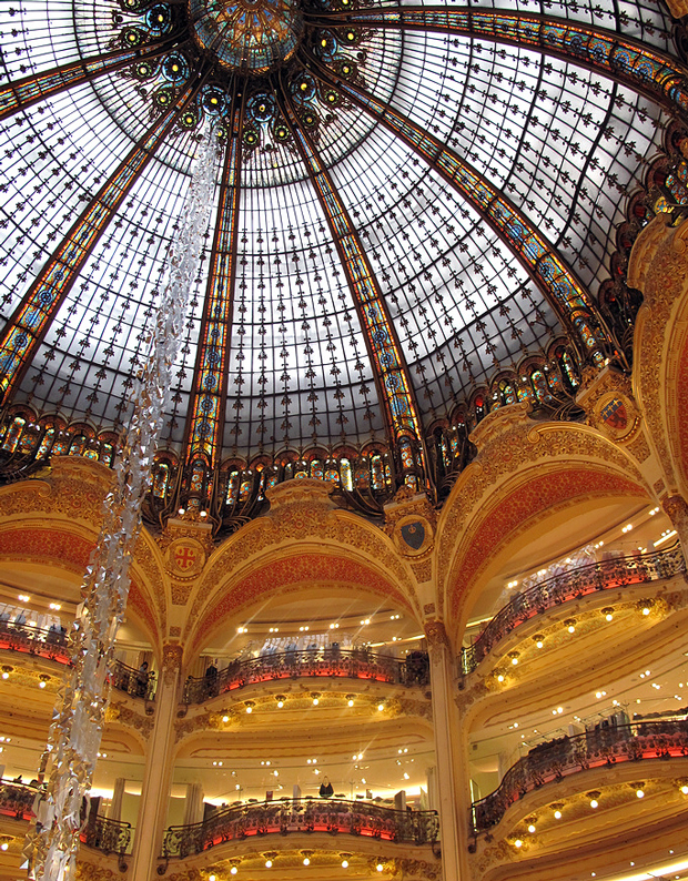 Galeries Lafayette www.be in.ru