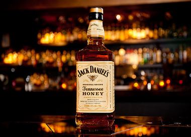  В Jack Daniel`s обнаружили вещества для борьбы с клещами