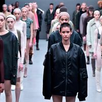 «Искусство за бухло», коллекция Канье Уэста для adidas и другие новости культуры и общества 