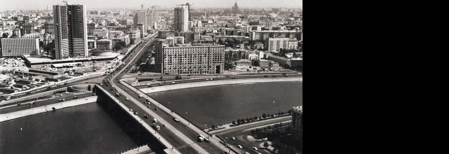 Москва вышла на первое место в Европе по объему торговых площадей