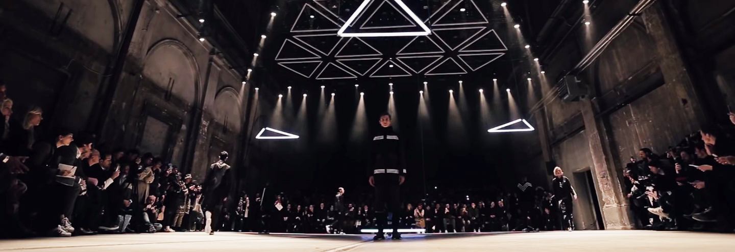 Видео: показ adidas Originals x White Mountaineering Осень/Зима 2016-2017