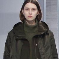 показ Uniqlo  Осень/Зима 2016-2017 Видео: