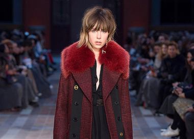 Видео: показ Sonia Rykiel Осень/Зима 2016-2017