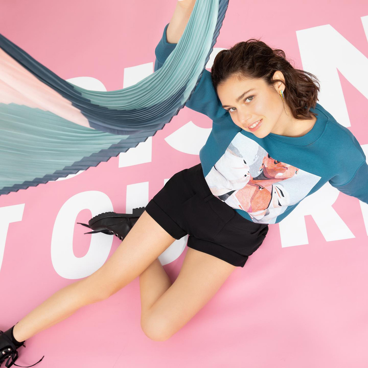 Lookbook: Naf Naf. Весна/Лето 2021 - www.be-in.ru